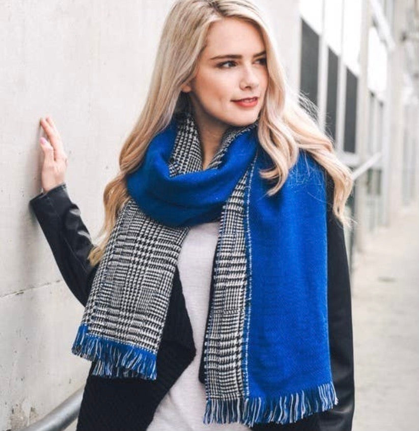 reversible blue and houndstooth scarf